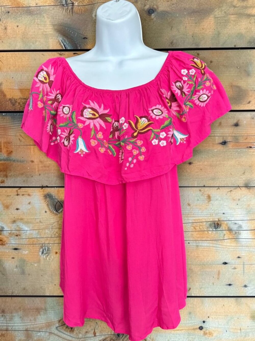 Embroidered Floral Off-Shoulder Pink Boho Tunic shirt By Davi & Dani Size S Ligh